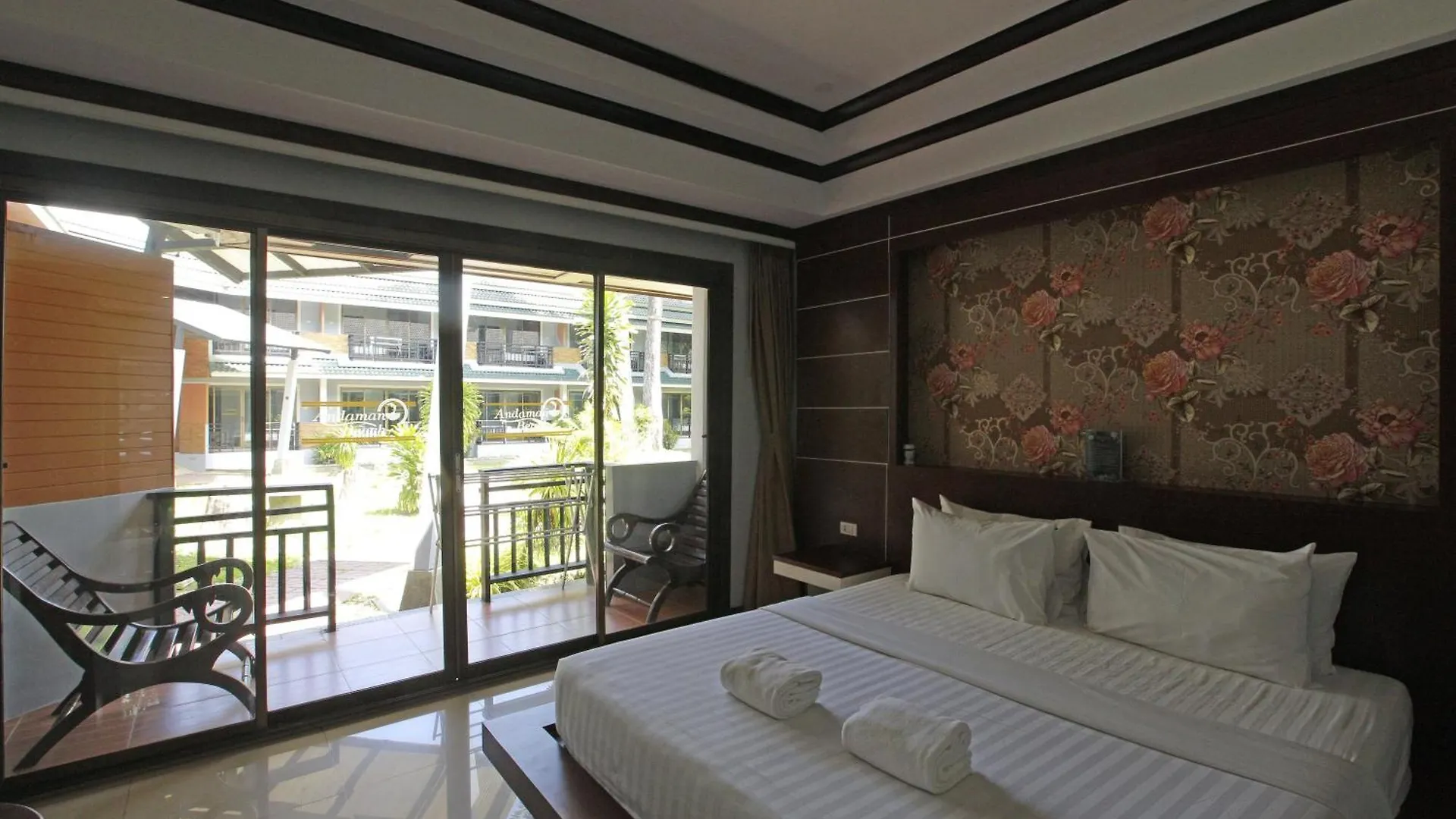 Phi Phi Andaman Beach Resort