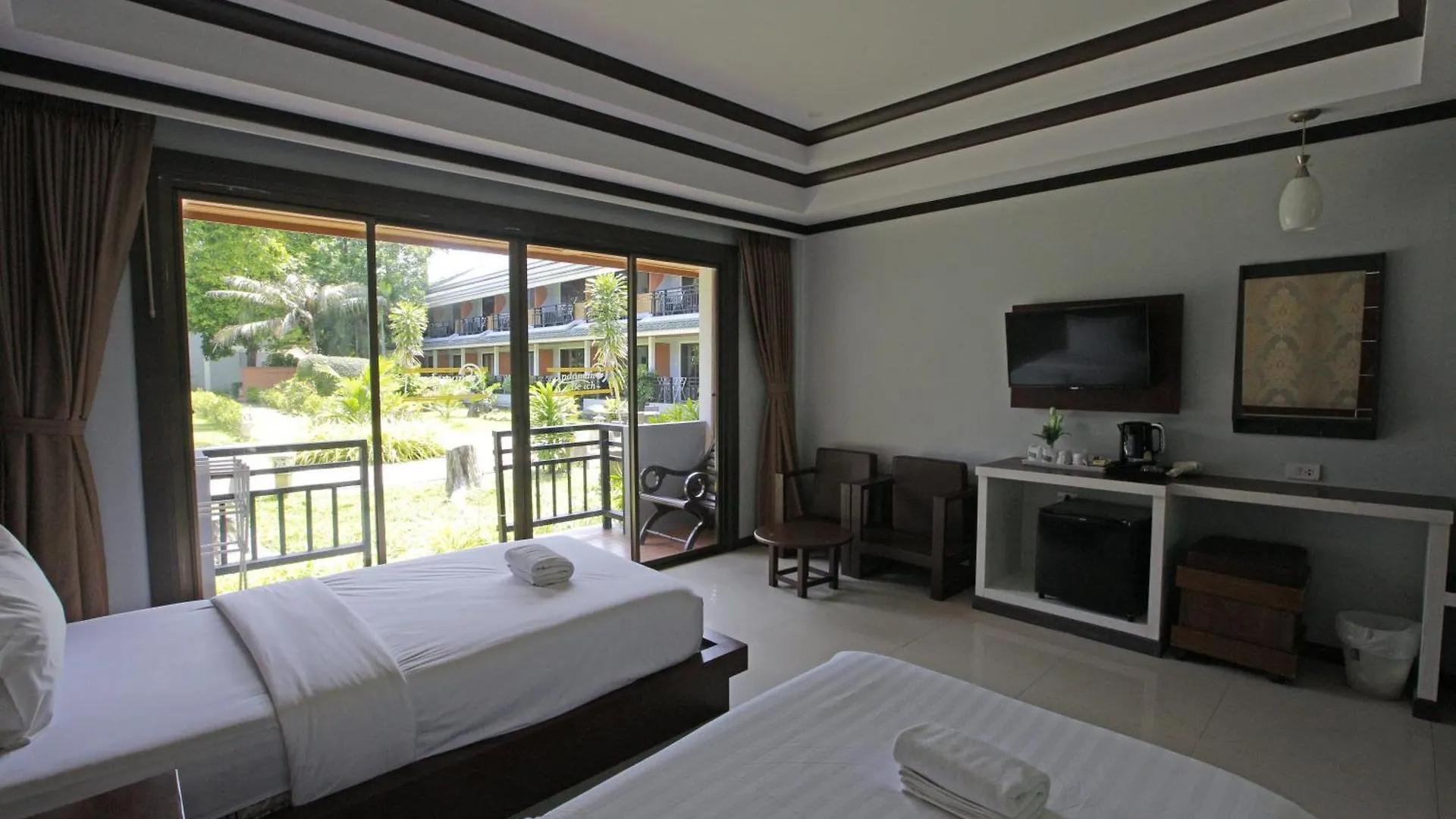 Phi Phi Andaman Beach Resort